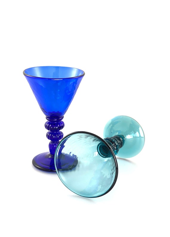 Hand Blown Martini Glass Mixed Color Pair in Lagoon Green/Blue And Cobalt Blue