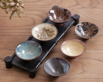 Kunsthandwerklich gefertigte Keramik-Teetasse/Kung-Fu-Teetasse im orientalischen Antik-Stil mit Transmutationsglasur – einzeln (Jingdezheng-Ware/Steinzeug)