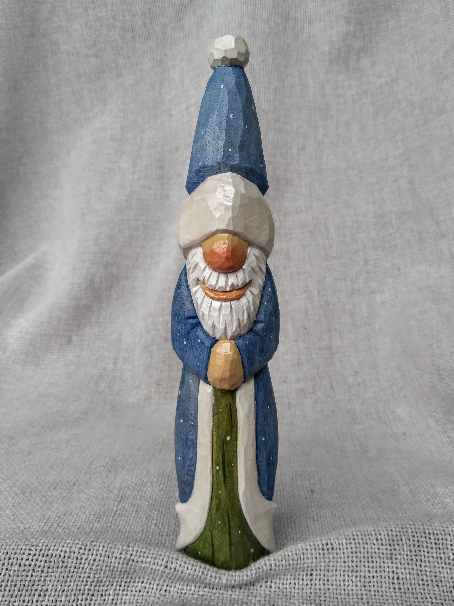 Dvd disney christmas gift walt duck donald ebid 1983 mickey mouse shipping Wood carving santa hand carved simple santa claus | Etsy