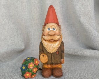 Wood carving - Valentine's day gift - hand carved wood gnome - wooden gnome with flowers - Valentine's gift for lovers - wedding gifts