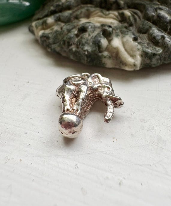 Solid silver circus elephant charm. Elephant on a… - image 5