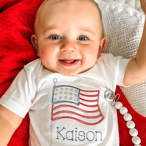 Embroidered patriotic shirt,4th of July bubble,American flag romper,USA bodysuit,baby boy Flag outfit,Personalized holiday shirt,toddler boy