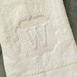Monogrammed white bath towel, Embossed letter embroidered hand towel, monogrammed initial towel,personalized bath hand towel, housewarming