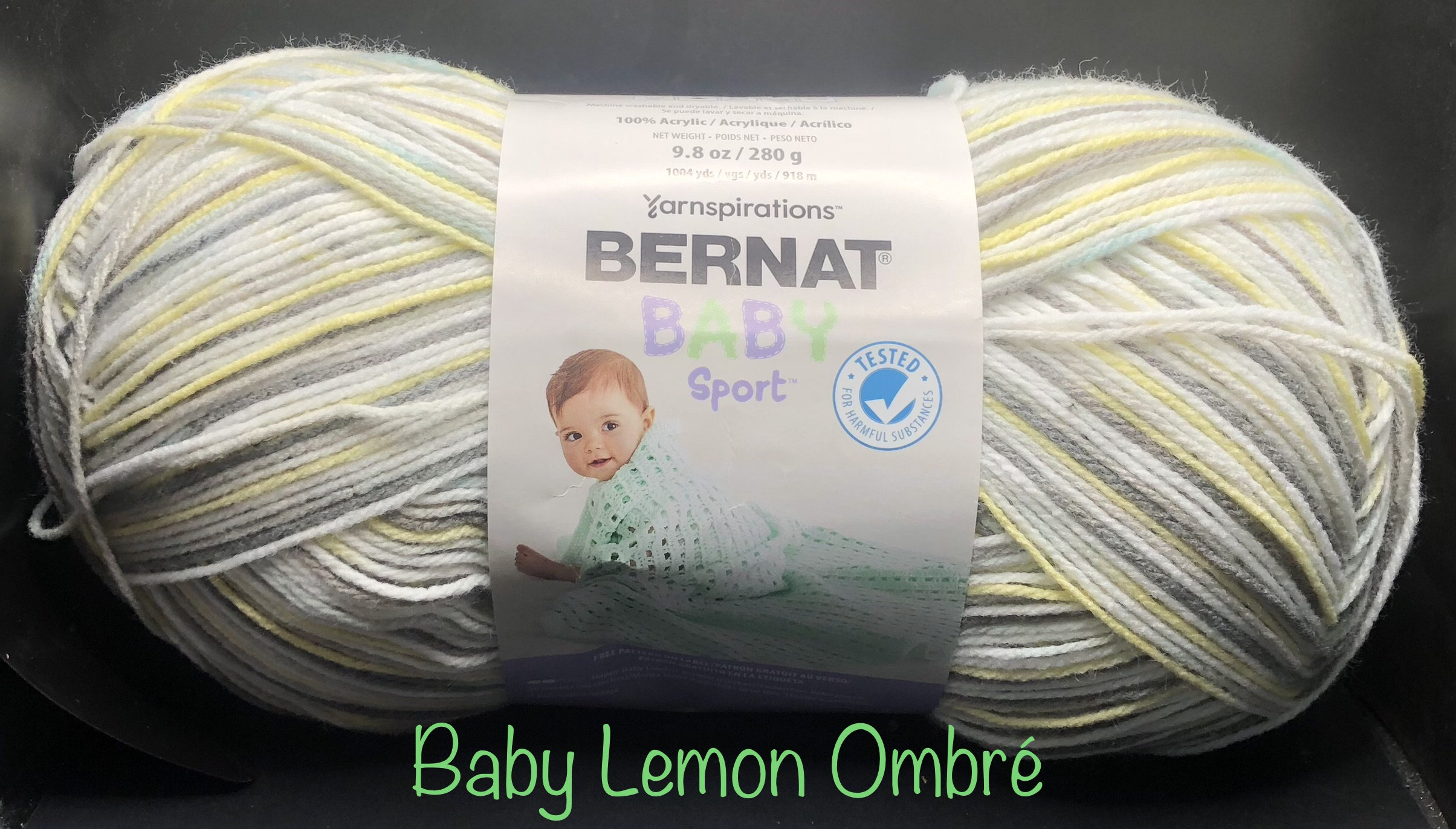 Baby White Bernat Baby Sport 