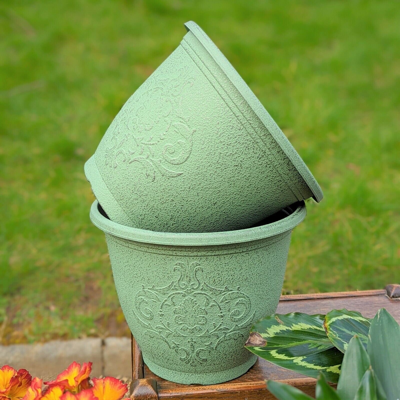 Set of 2 6L Green Plastic Garden Plant Pot 22cm Metallic Round Etsy UK