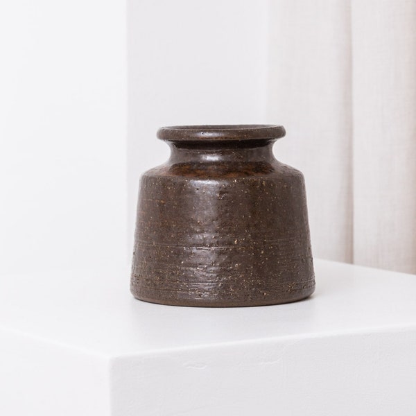 Rudi Stahl Studio Ceramic Vase - organic shape in dark brown - stoneware chamotted - Mid Century 1960s