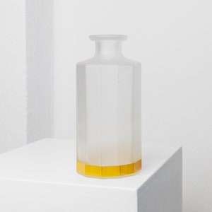 Vintage glass vase with yellow rim Bormioli 1980s - 12-cornered shape - Mid Century Design Italy