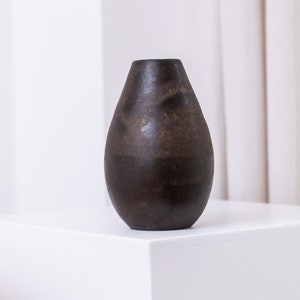 Studio Keramik vase by Elisabeth Dunker - organic shape in dark brown - Mid Century Studio Keramik - 1960s