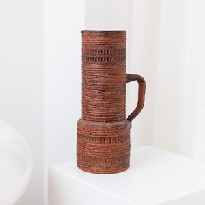 XL Mid-Century Brutalist chamotte vase - by Spara Keramik - incised decoration red brown - Germany 1960s