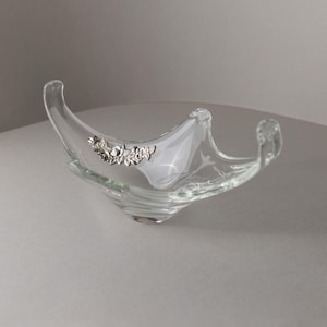 Vintage Murano glass bowl with silver detail - pointed bowl, sterling silver flowers - Italy 1970s - glass art, elegant gift idea