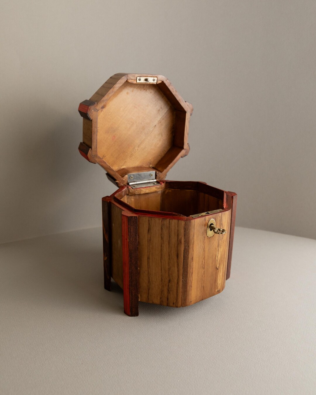 Vintage Octagon Box Made of Wood With Lock for Jewelry, Gifts, Sweets ...