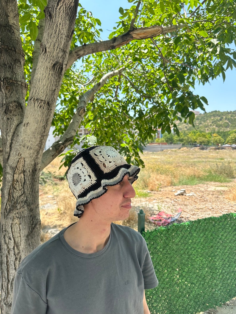 Granny Square Hat, Crochet Flower Hat, Vintage Hat, Cotton Bucket Hat, Crochet Beanie, Black White Hat, Hippie Boho Hat, Festival Bucket Hat image 3