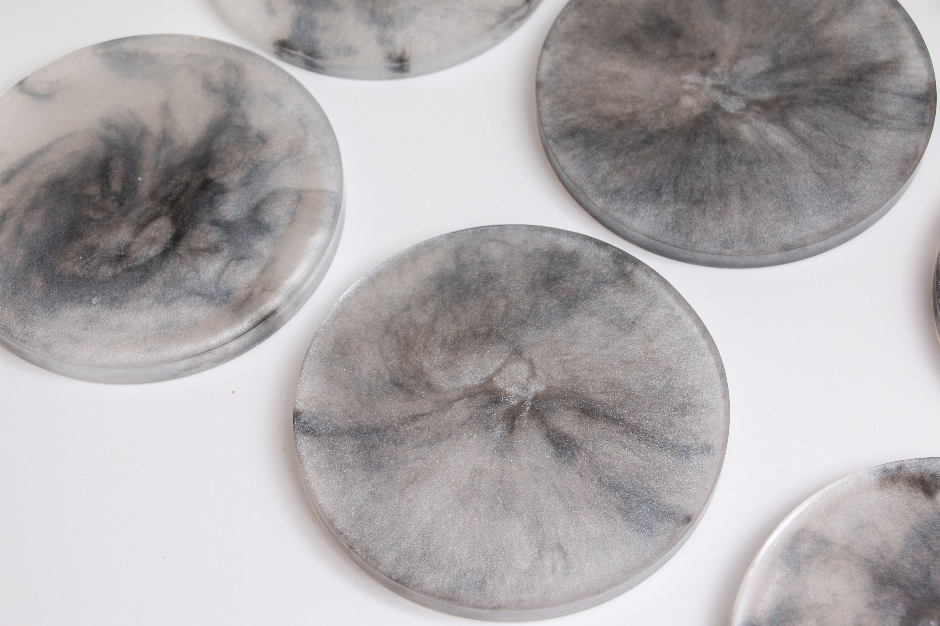 Resin Marble Effect Coasters, White and Black Marble Effect Resin