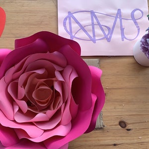 Patrones de flores de cartón en 3D - Juego de 5 - Descarga digital para decoraciones de fiestas