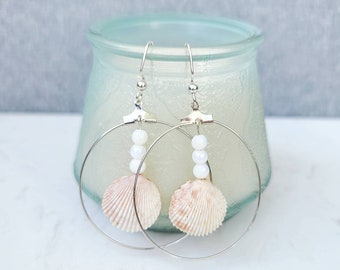 pearl seashell hoops, silver earrings, statements earrings, seashell jewelry, glass pearls, bridesmaids gifts, best friend gift, coastal