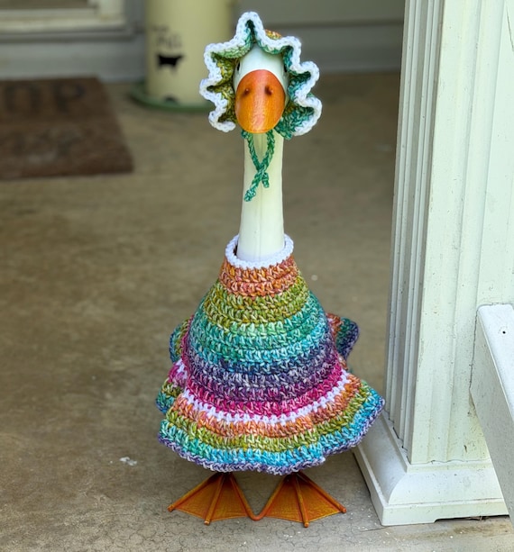 Crochet Goose Dress and Bonnet Pattern, Ruffled Skirt, Vintage Cottagecore Outfit 17-21 inch Goose Dress Pattern  (PDF Download)