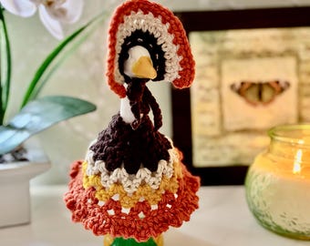 The Fiona Desk Goose Crochet Pattern | 7 Inch Goose Outfit PDF | Prairie Goose Dress Pattern | Fall Desk Goose Clothes | Digital Download