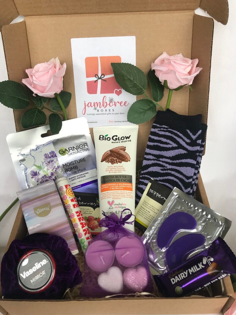 Ladies Pamper, Relaxation, Friendship, Hug, Care Gift Box image 2