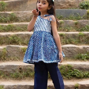 Leher - Meninas Leheriya Kurta Payjama