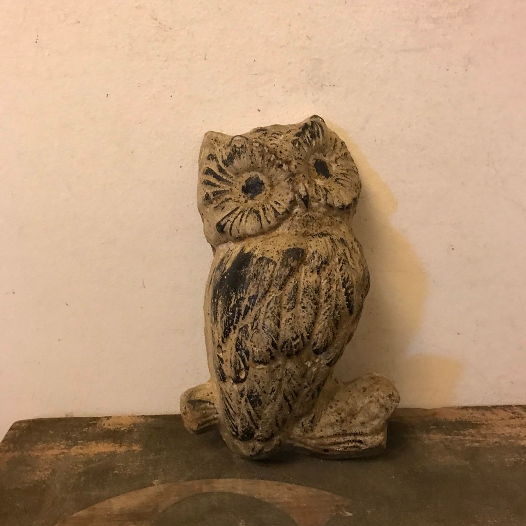 Vintage Owl Statue Plaque Bird Stone Cement Garden Statue Decor Etsy