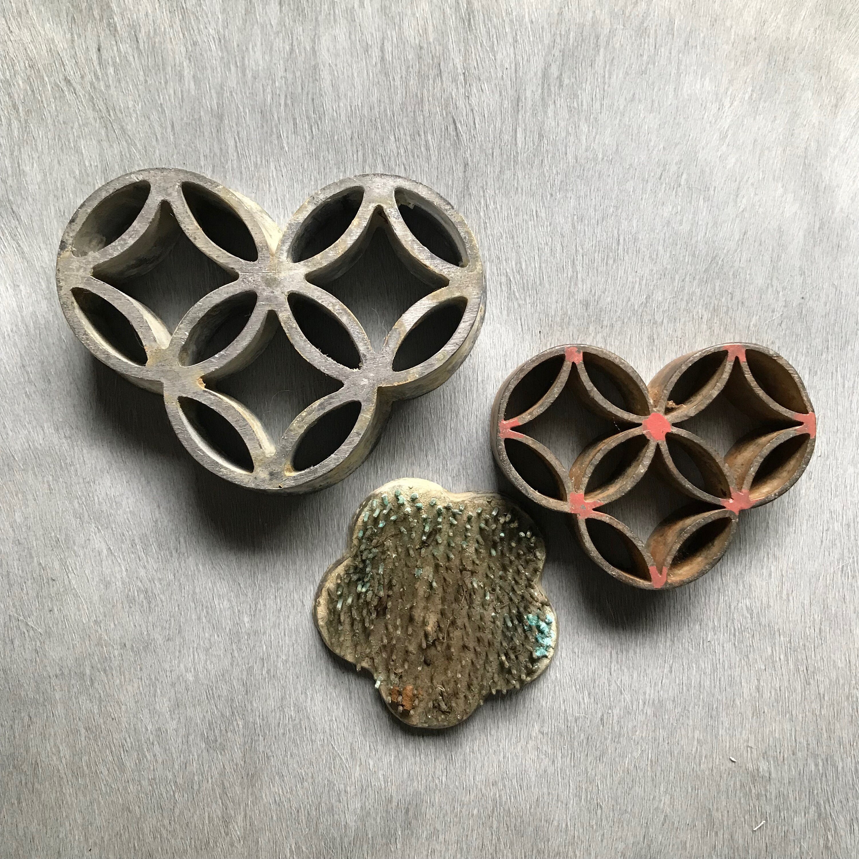 Antique Ikebana Flower Frog Iron Industrial Flower Frogs Flower Frogs