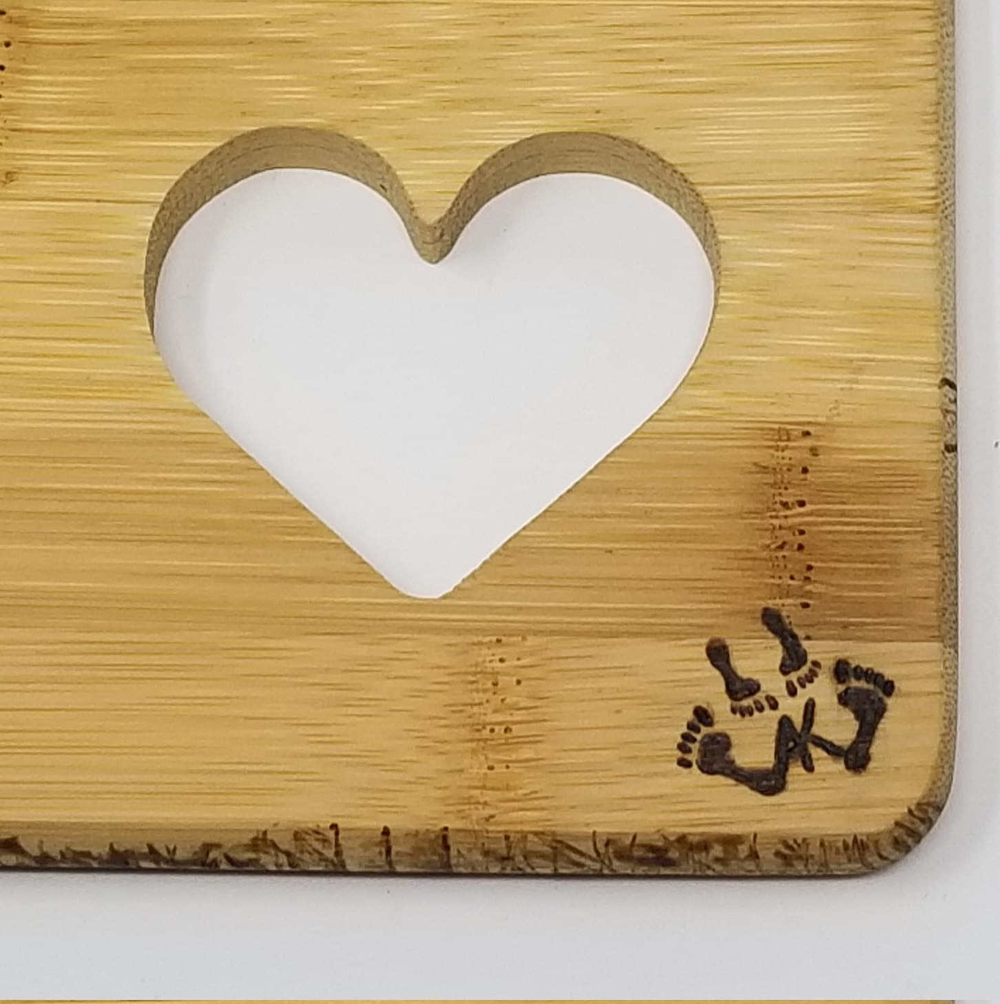 Dragonflies in Meadow Lifetime Art Warranty, Bamboo Cutting Board With