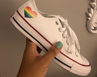 converse rainbow hearts