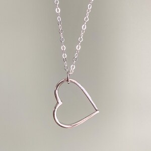 Collar del corazón de plata, colgante de la tine del tenedor, joyería de la plata, encanto de la vendimia, regalo de San Valentín, corazón abierto, regalo para la mamá, collar del corazón único