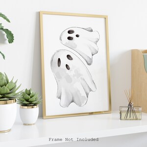 Halloween Spooky Ghost Printable Wall Art - Downloadable Print ...