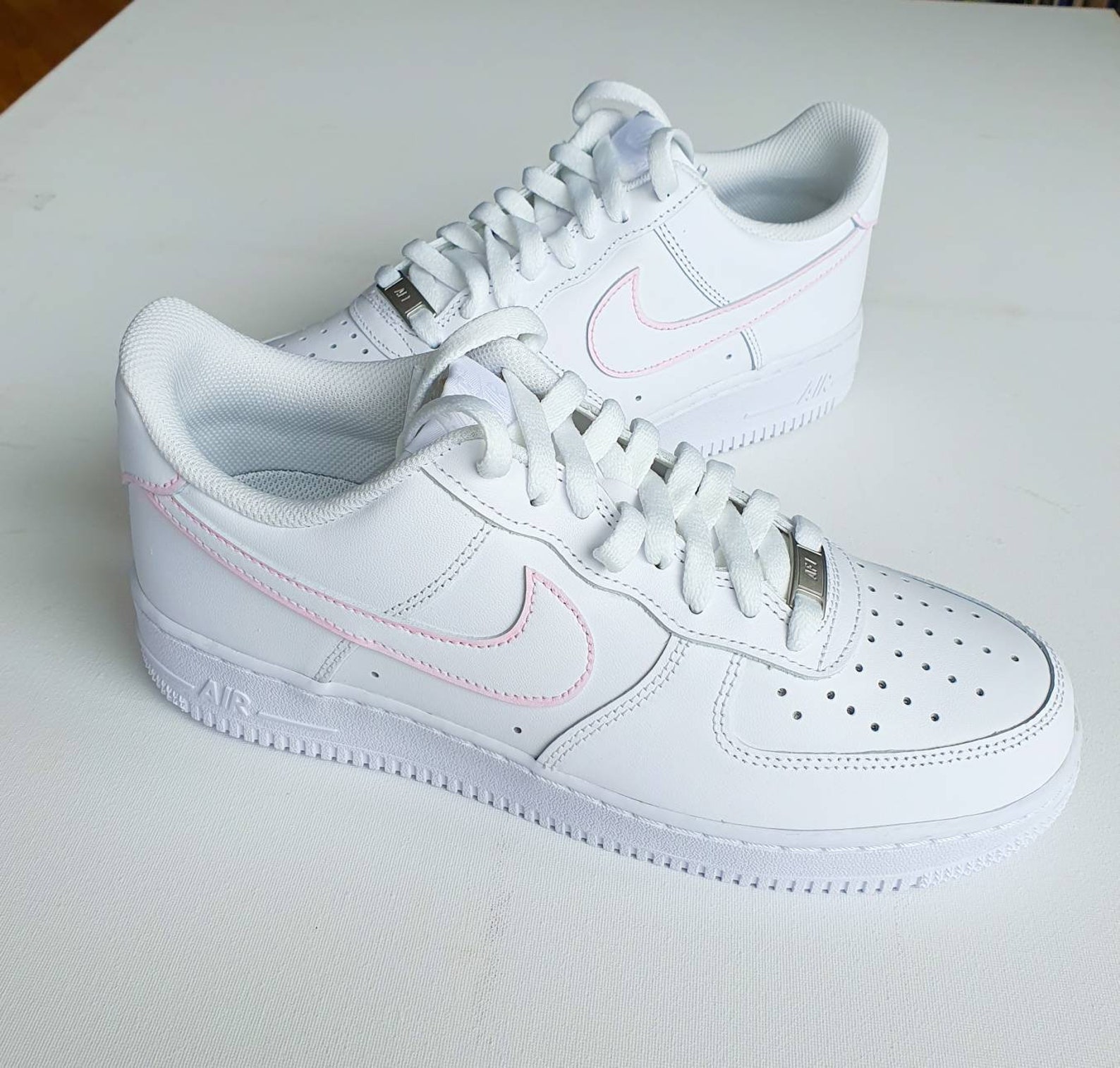 coloured tick air force 1