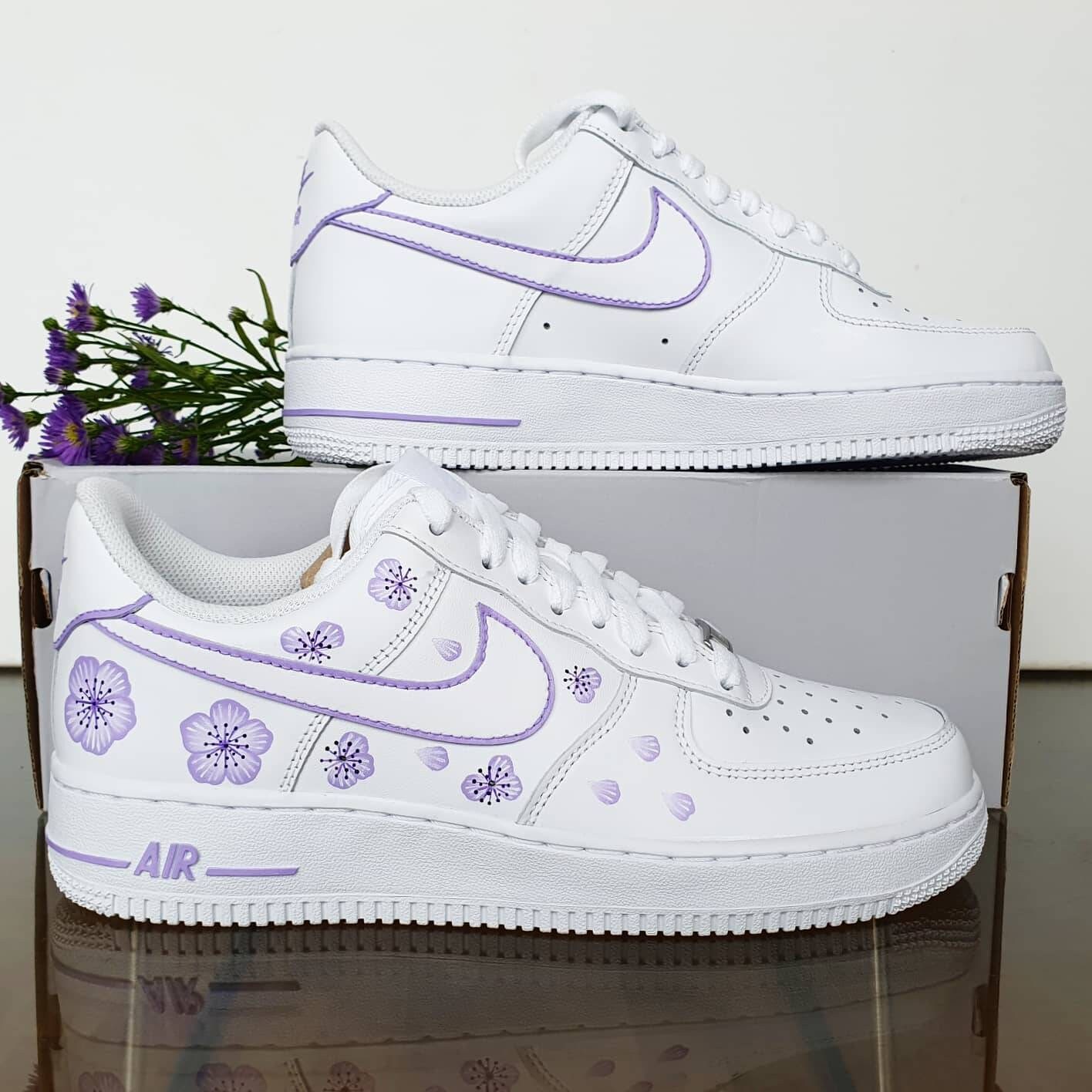 Flores de flores lilas Nike Air Force 1 personalizadas | Etsy España