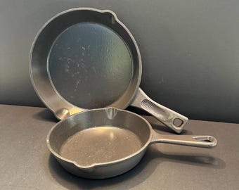 Zakarian by Dash Cast Iron Enamel Coated Skillets