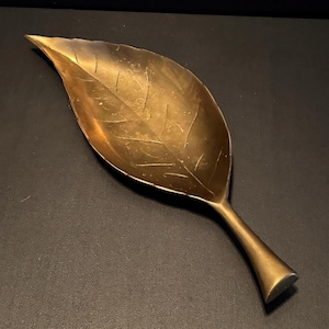 Large Brass Leaf Tray