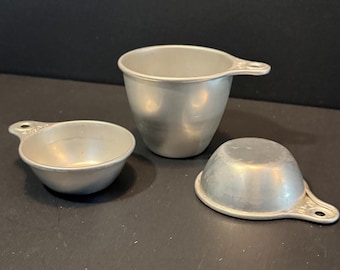 Aluminum Measuring Cups