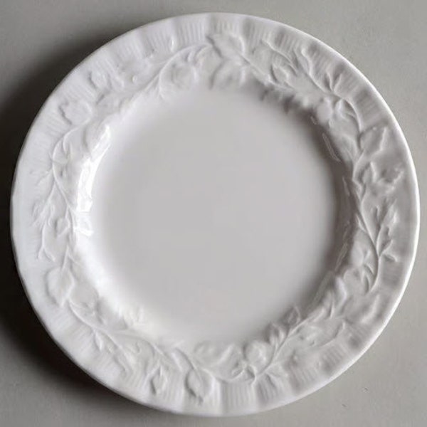 Royal Albert - Old English Garden Bread and Butter Plate - No Trim - White