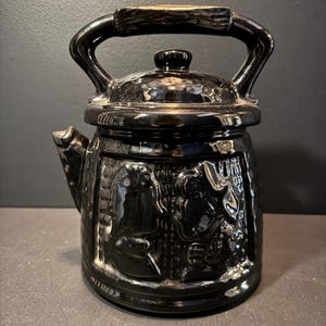 American Bisque Pottery Co. Black George and Martha Washington Kettle Cookie Jar