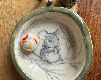 Mouse in Pine Tree, hand drawn small mouse, green outside, ivory white inside, cupcake holder, ring dish, small dish, tea bag , ooak gift