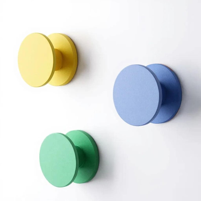 Colorful round wall hooks: modern geometric decor image 1
