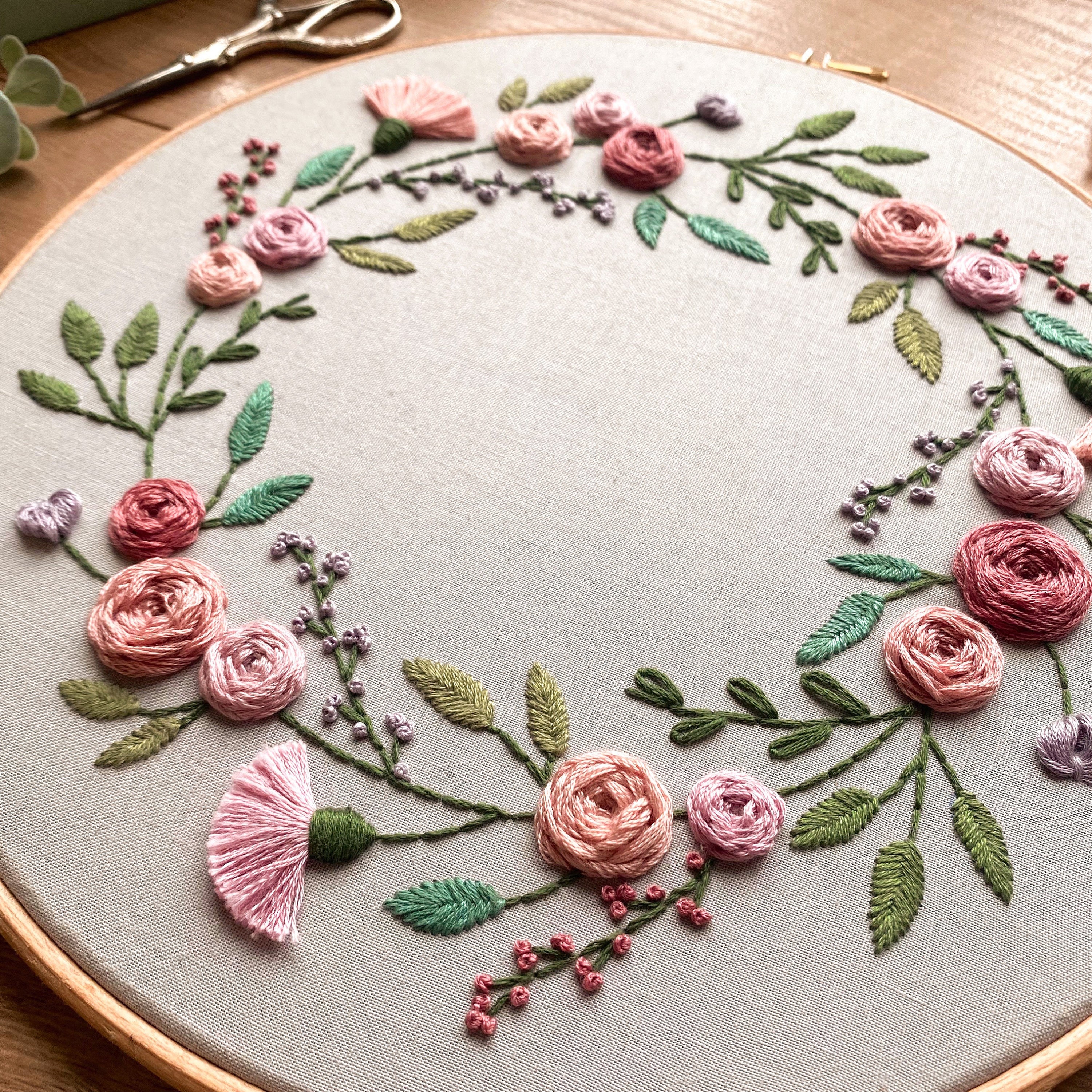Floral Summer Wreath | Floral Embroidery Pattern | Embroidery Hoop Art ...