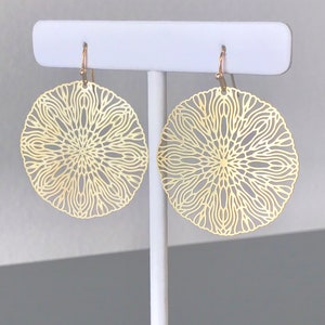 Gold filigree disc earrings, geometric laser-cut gold earrings, large gold earrings, gift for her, lightweight earrings, minimalist earrings