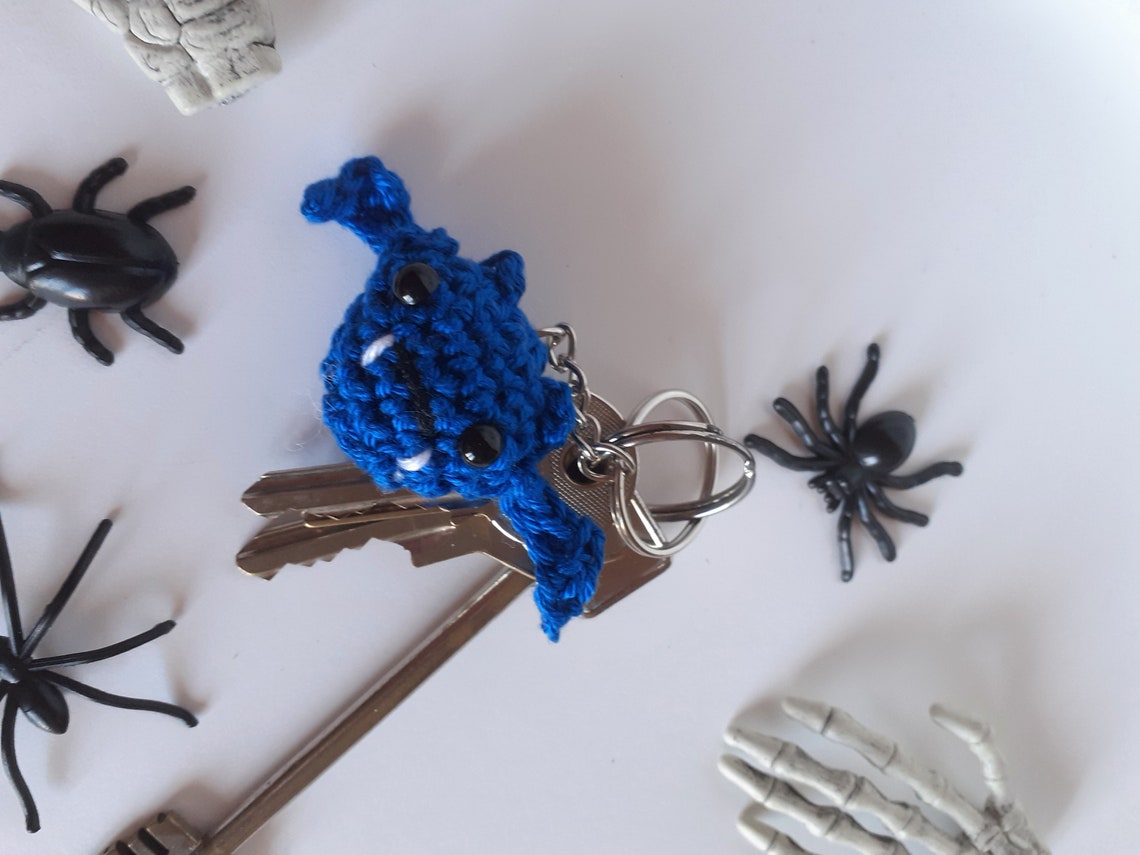 Bat Keychain Halloween Gift Halloween Keychain Crochet Bat Etsy