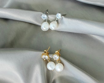 18K Gold Perlen Tropfen Ohrringe, zierliche Natürliche Perlen Ohrringe, Zarte weiße Perlen Ohrringe, Minimalistische Gold Ohrstecker, Brautjungfern Ohrringe