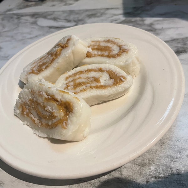 Vanilla peanut butter roll potato candy