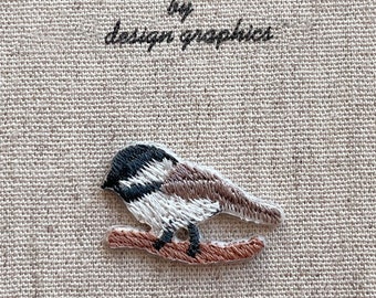 Tiny Chickadee Patch, Little bird patch, small bird  iron on, bird applique, gift for bird lovers