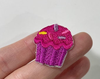 Aplique termocolante de muffin pequeno, aplique termocolante de muffin de cereja, emblema termocolante de muffin