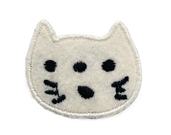 Cat face White Cute Cat Embroidered Patch Iron on Patch wide 35mm