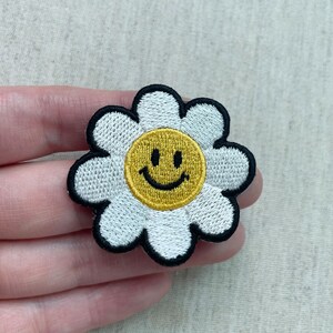 Daisy Patch, Smiley Facege Patch, Flower Iron-on Patch