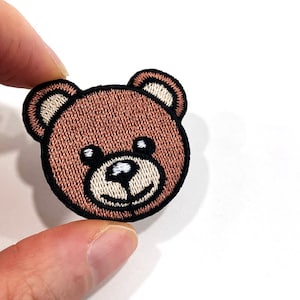 Bear Face Patch, Bear Iron-On Patch, Bear  Badge, Sew on Bear  Applique