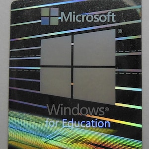 Windows 11 for Education Hologram 2021 Version Sticker 17 x 23mm / 11/16&quot; x 15/16&quot; [1140]