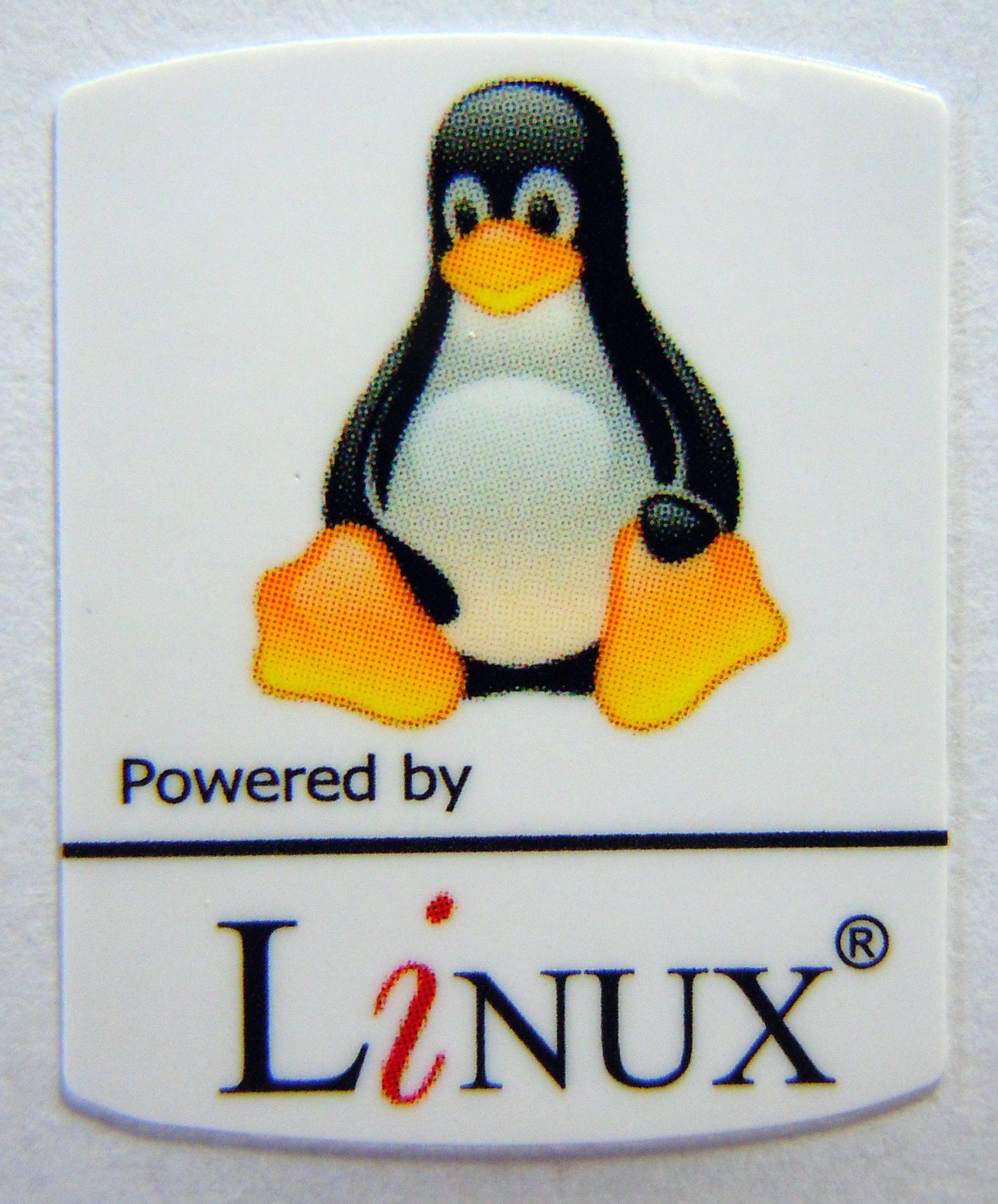 Powered by Linux Sticker 19 X 24mm [475] - Etsy